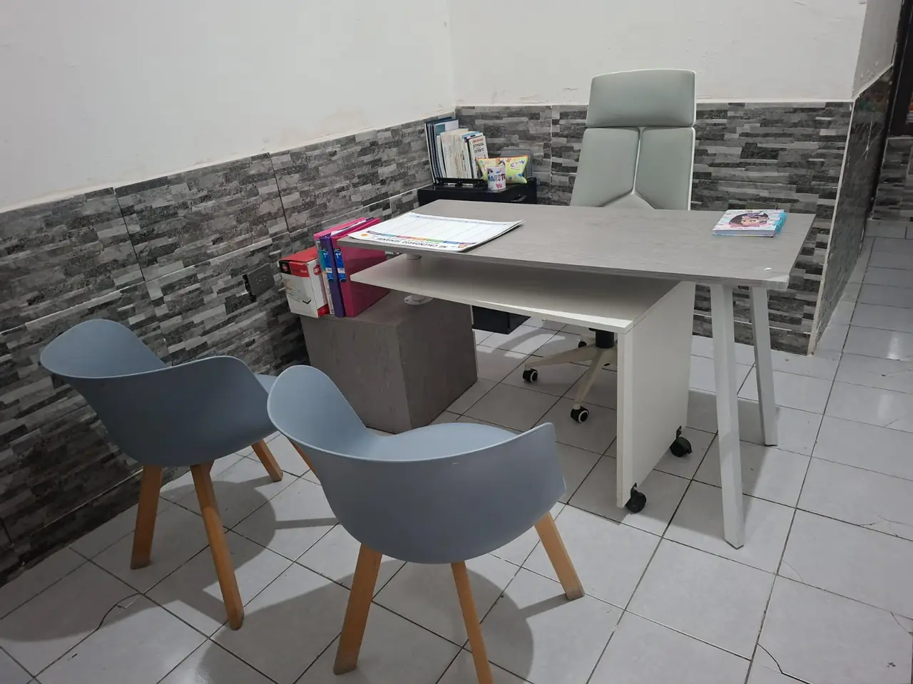 Espacio de evaluación y de entrevista con las familias en NeuroKids
